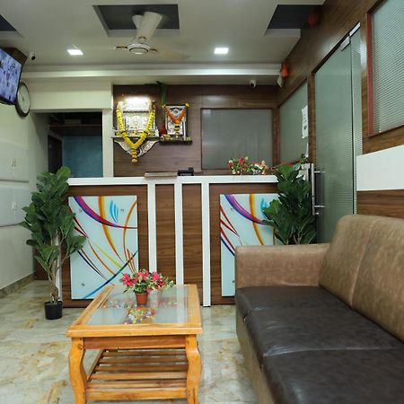 Hotel Satyam Residency Navi Mumbai Zewnętrze zdjęcie