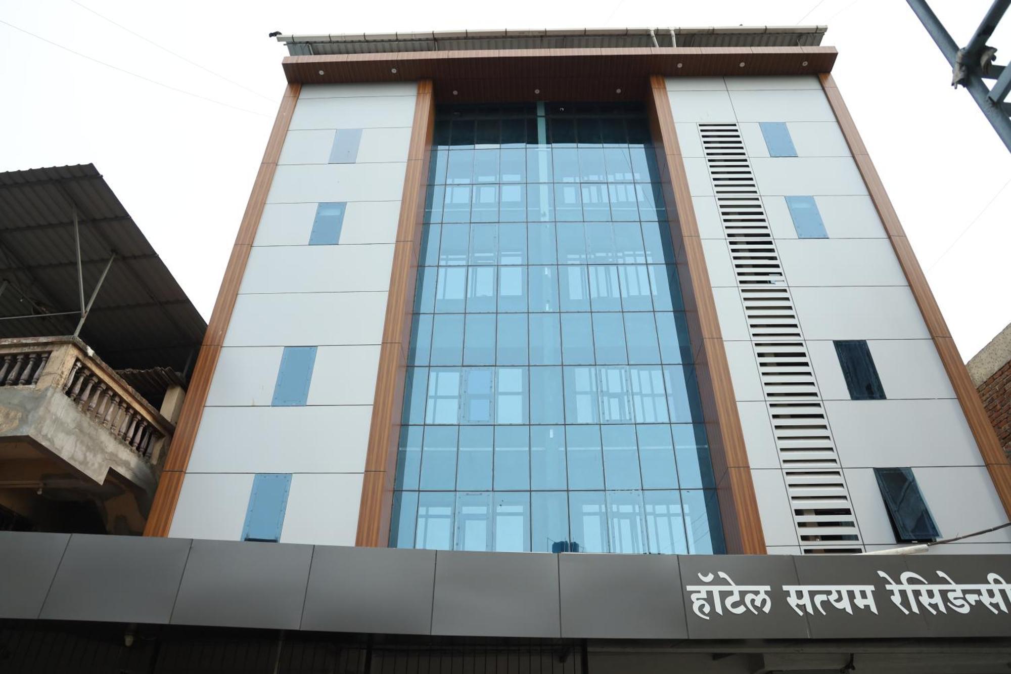 Hotel Satyam Residency Navi Mumbai Zewnętrze zdjęcie