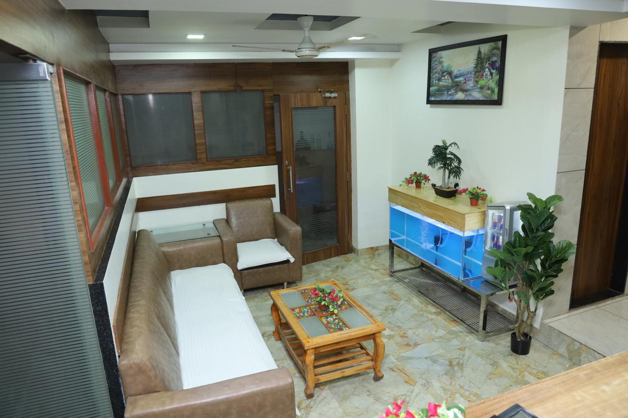 Hotel Satyam Residency Navi Mumbai Zewnętrze zdjęcie